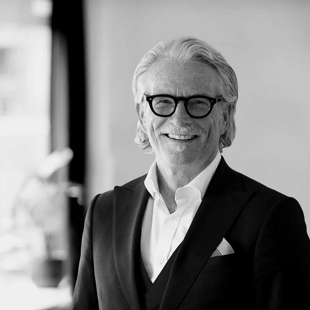 RICHARD LØWE